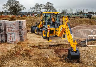 Koparko-ładowarki JCB 3CX Plus