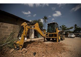 Koparko-ładowarki Caterpillar 426F2