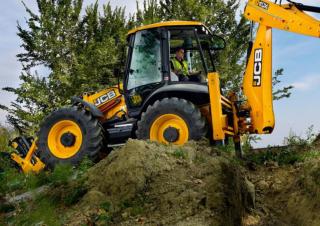 Koparko-ładowarki JCB 4CX SM