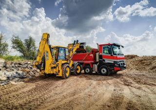 Koparko-ładowarki JCB 5CX Pro
