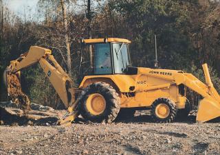 Koparko-ładowarki John Deere Construction 710 B