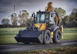 Koparko-ładowarki New Holland B115C