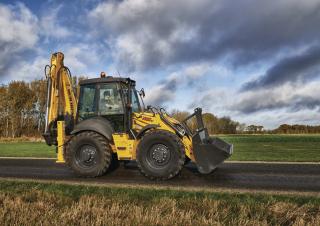 Koparko-ładowarki New Holland B115C