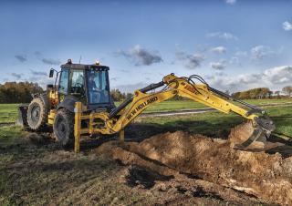 Koparko-ładowarki New Holland B115C