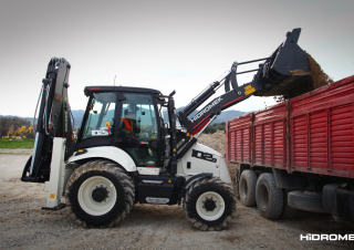 Koparko-ładowarki Hidromek HMK 102 B Alpha