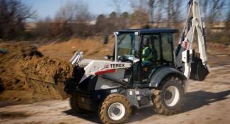 Koparko-ładowarki Terex TX 760 B