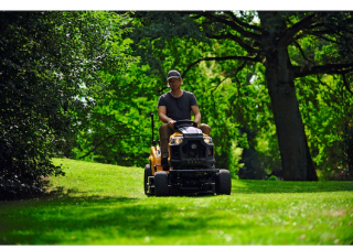 Kosiarki Samojezdne i Traktory Ogrodowe Cub Cadet LT3 PR105