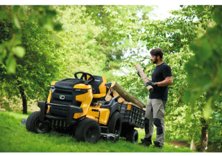 Kosiarki Samojezdne i Traktory Ogrodowe Cub Cadet XT3 QS127