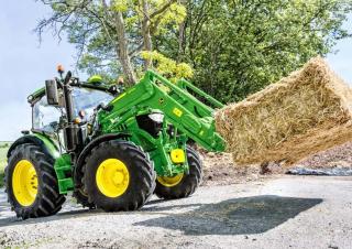 Ładowacz czołowy John Deere 643R