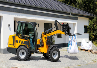 Ładowarki kołowe Schäffer 2430 SLT
