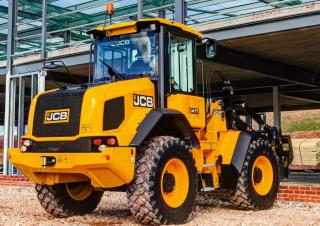 Ładowarki kołowe JCB 411 HT