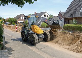 Ładowarki kołowe Mecalac AS900