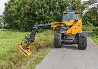 Ładowarki kołowe Mecalac AS900tele