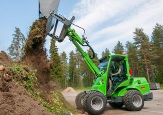 Ładowarki kołowe Avant Tecno Avant 760i