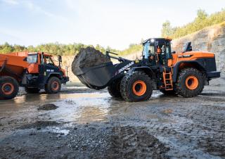 Ładowarki kołowe Doosan DL480-7