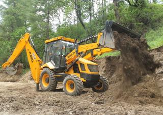 Ładowarki kołowe Bull HD76 4WD