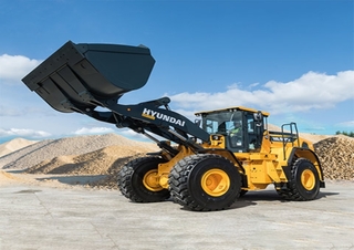 Ładowarki kołowe Hyundai HL975 XT