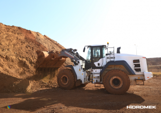 Ładowarki kołowe Hidromek HMK 640 WL
