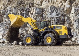 Ładowarki kołowe Komatsu WA500-8E0