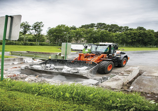 Ładowarki kołowe Hitachi ZW180PL-6
