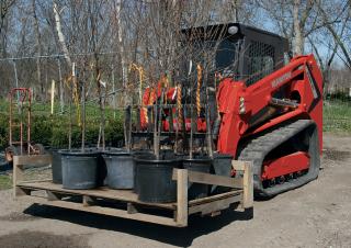Ładowarki o sterowaniu burtowym Manitou 2100RT NXT:3