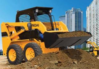 Ładowarki o sterowaniu burtowym Hyundai HSL650-7A