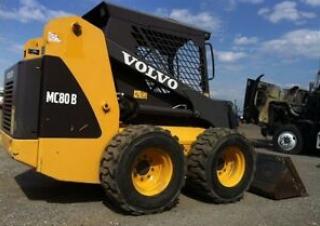 Ładowarki o sterowaniu burtowym Volvo MC80B