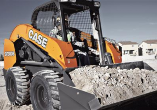 Ładowarki o sterowaniu burtowym Case SV300B