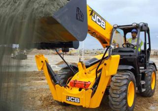 Ładowarki teleskopowe JCB 512-26TC 