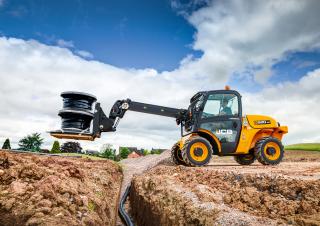 Ładowarki teleskopowe JCB 520-40