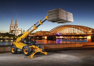 Ładowarki teleskopowe JCB 533-105
