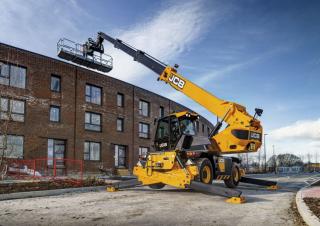 Ładowarki teleskopowe JCB 555-210R 