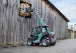 Ładowarki teleskopowe Kramer KT144