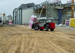 Ładowarki teleskopowe Manitou MT 1335 EASY Standard