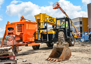 Ładowarki teleskopowe Gehl RS6-42