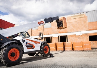 Ładowarki teleskopowe Bobcat T35.130S 100 V
