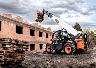 Ładowarki teleskopowe Bobcat T40.180SLP 75 V