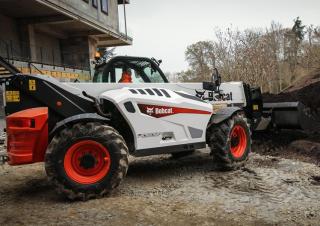 Ładowarki teleskopowe Bobcat T40.180SLP T3