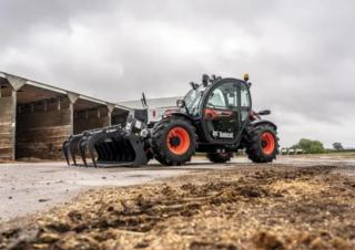 Ładowarki teleskopowe Bobcat TL619