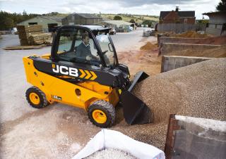 Ładowarki teleskopowe JCB TLT35D