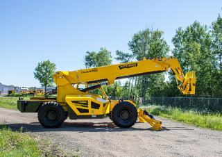 Ładowarki teleskopowe Pettibone Traverse T1056X
