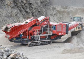Urządzenia do recyklingu gruzu budowlanego Terex-Finlay C 1540 Hybrid