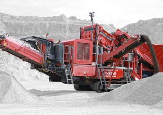 Urządzenia do recyklingu gruzu budowlanego Terex-Finlay C 1540 Hybrid