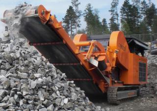 Urządzenia do recyklingu gruzu budowlanego Rockster R1200D 