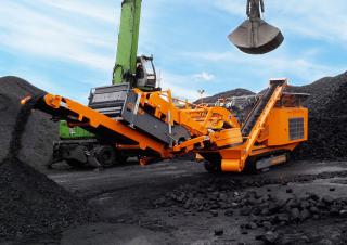 Urządzenia do recyklingu gruzu budowlanego Rockster R900 