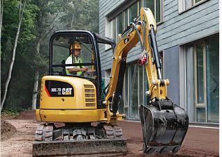 Minikoparki Caterpillar 302.7D CR
