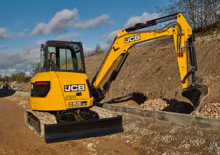 Minikoparki JCB 57C-I