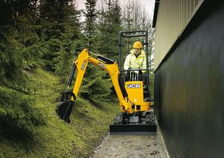 Minikoparki JCB 8008