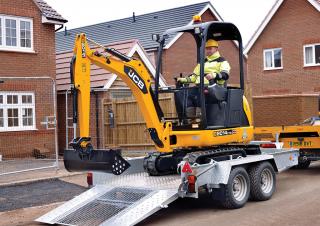 Minikoparki JCB 8014