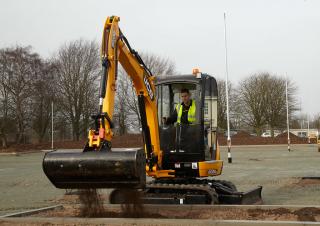 Minikoparki JCB 8026 CTS
